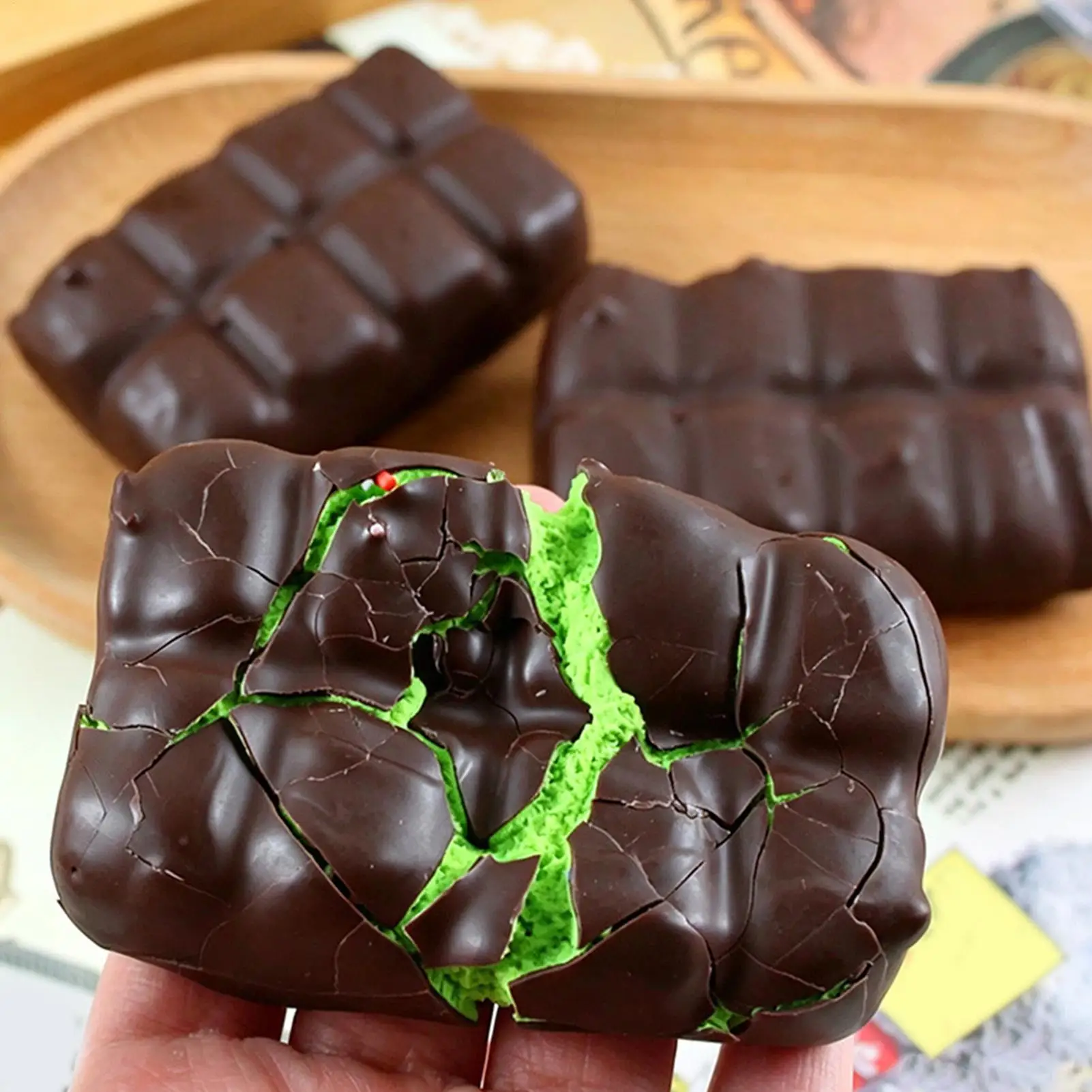 Chocolate Squishy Squeeze Toy  - Food & Snacks Pdf recension och pris